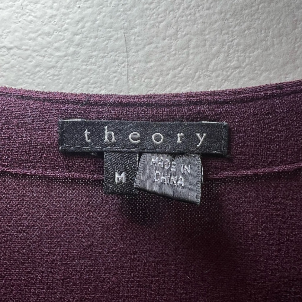 Theory Wool Blend Baby Doll Dress Burgundy V-Neck Bell Sleeves Pleats Sz Medium - Picture 10 of 11